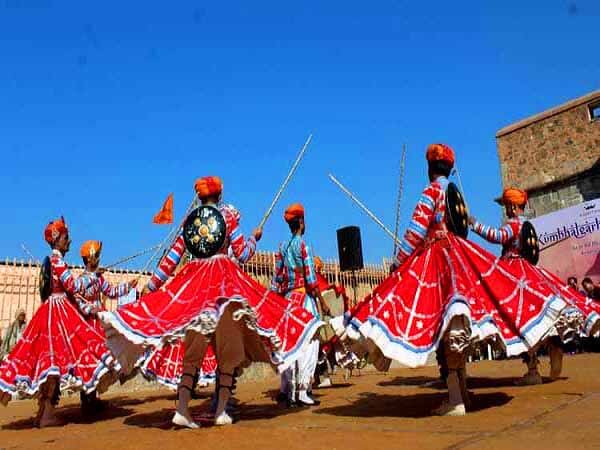 Kawadi dance musicians instruments